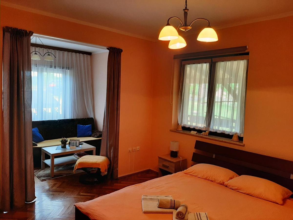 Studio Apartment Ivona & Tin Slunj Luaran gambar